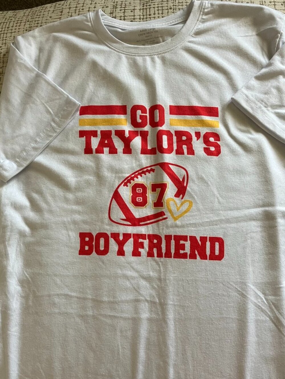 TAYLOR SWIFT SUPERBOWL TEE SHIRT
